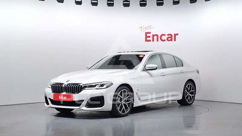 2021 BMW 530M