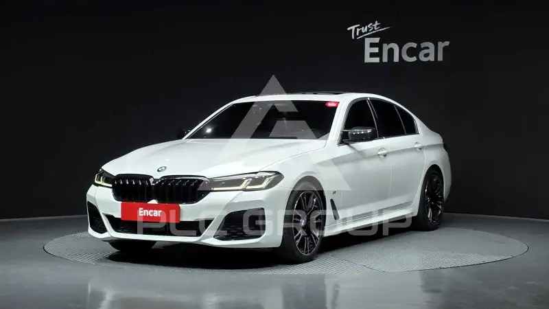 2021 BMW 523M
