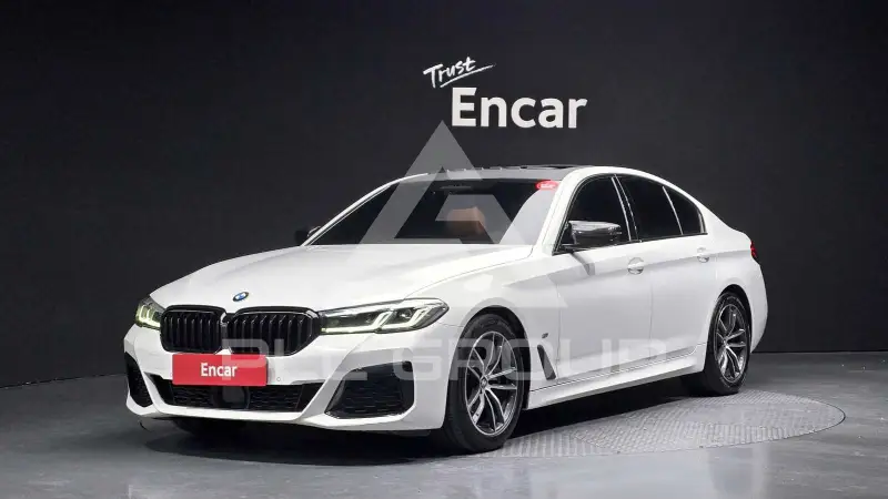 2021 BMW 520M