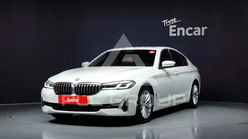 2021 BMW 535