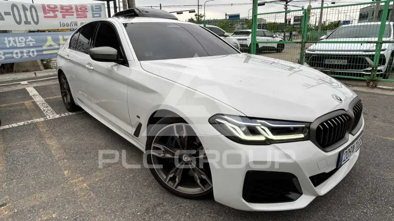 2021 BMW 535