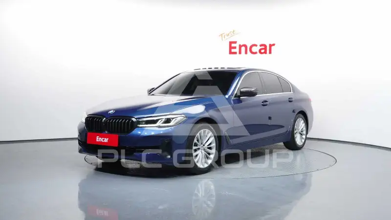 2021 BMW 523