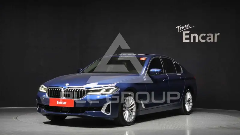 2021 BMW 530