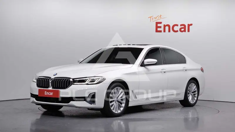 2021 BMW 530