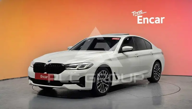 2021 BMW 530
