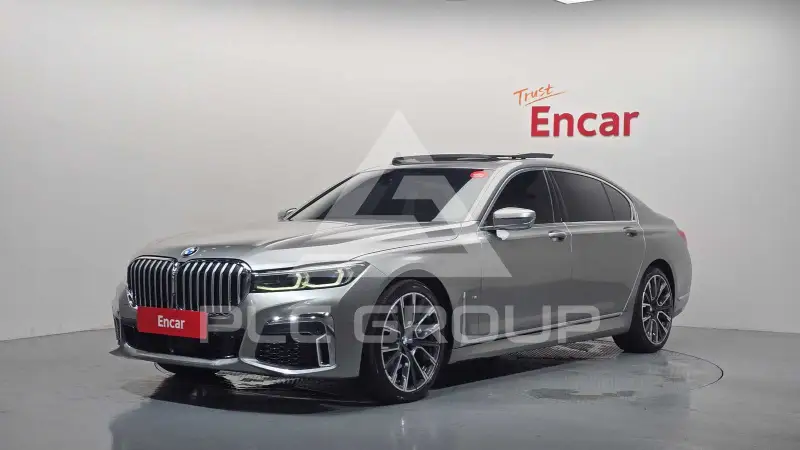 2021 BMW 740M