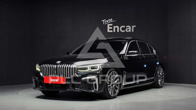 2021 BMW 730M