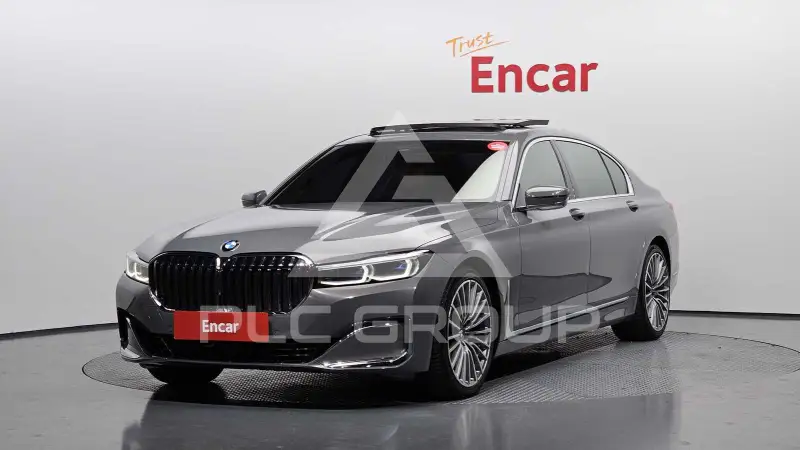 2021 BMW 740