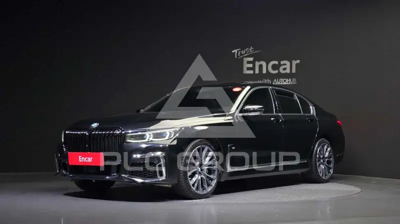 2021 BMW 730M