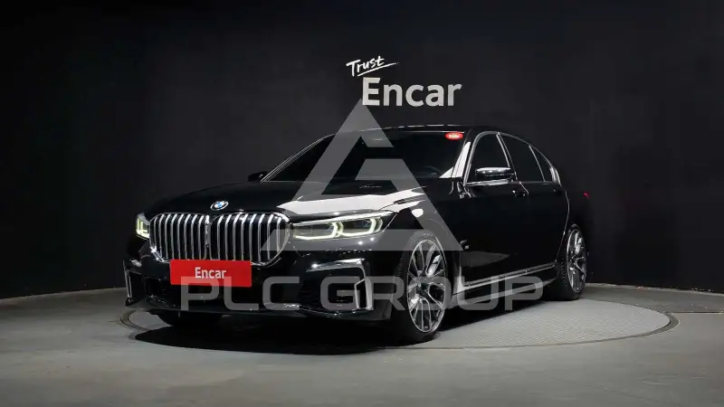 2021 BMW 730M