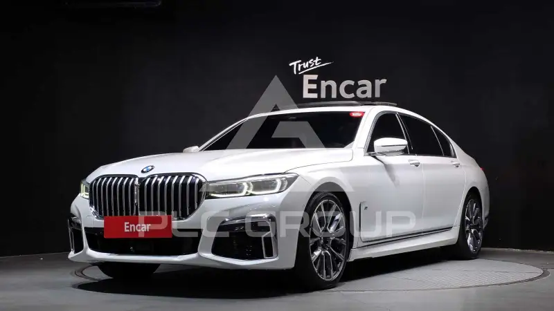 2021 BMW 740M