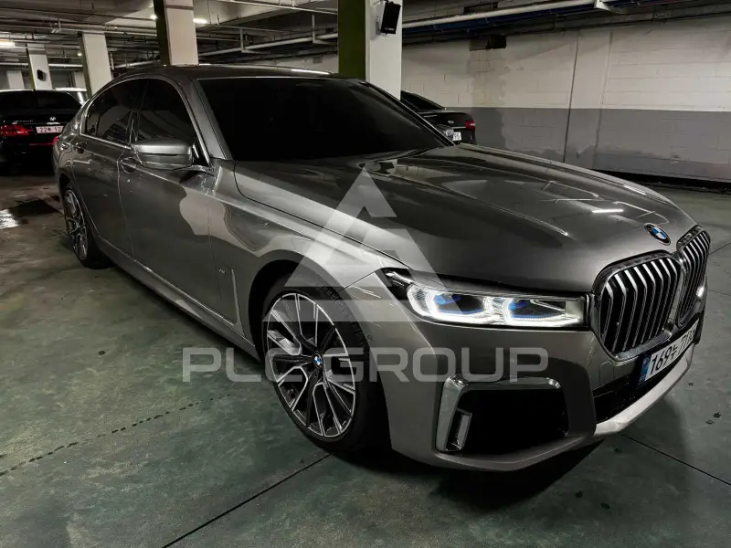 2021 BMW 740M