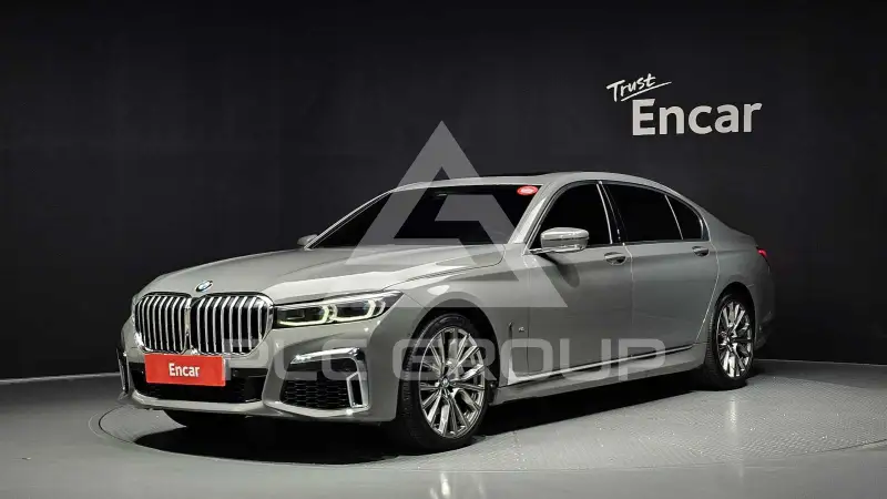 2021 BMW 740M
