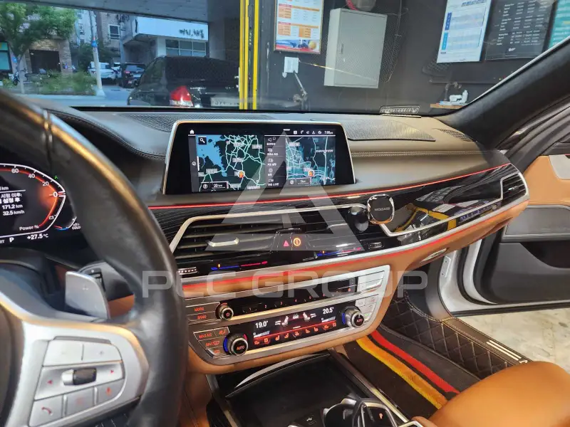 2021 BMW 730M