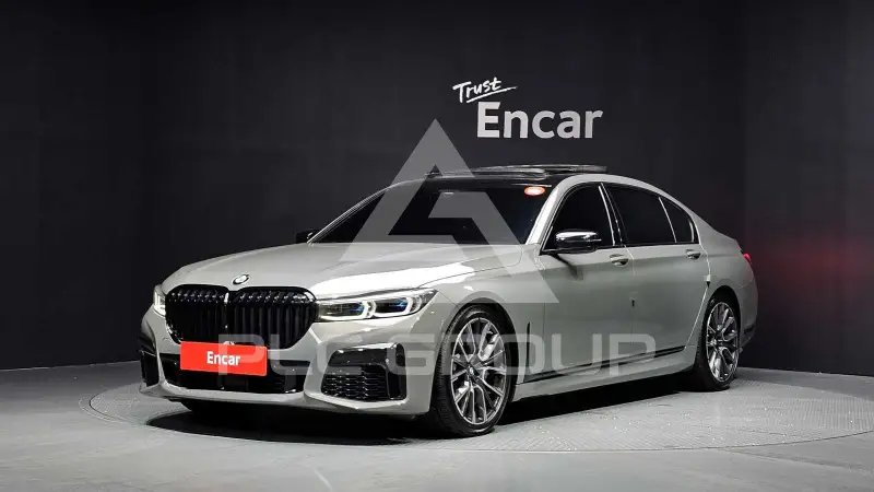 2021 BMW 730M