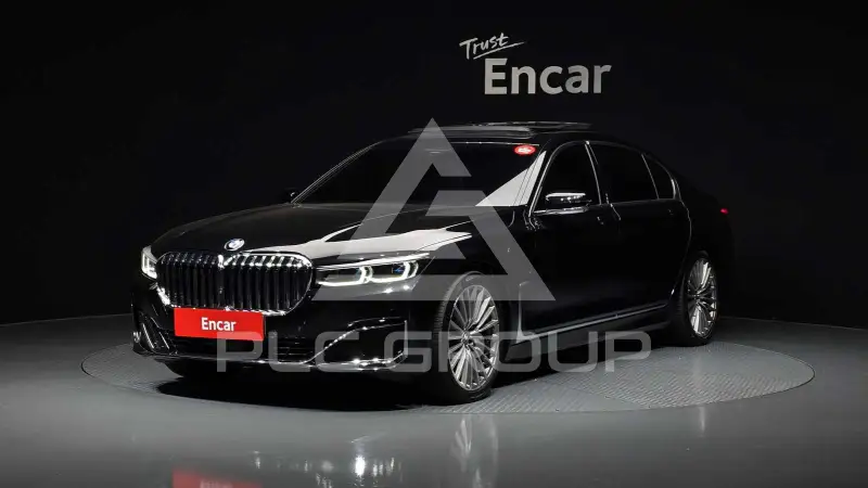 2021 BMW 745
