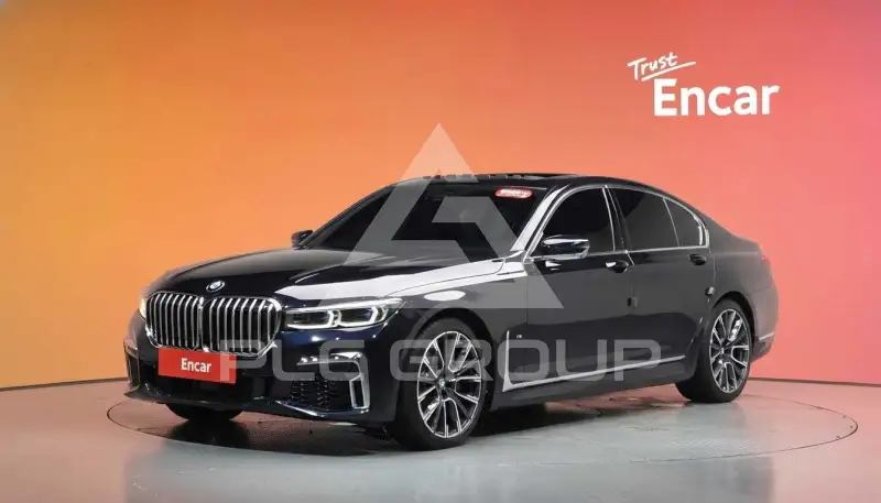 2021 BMW 730M