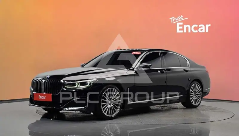 2021 BMW 740