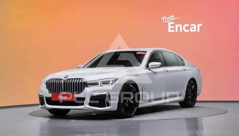 2021 BMW 730M