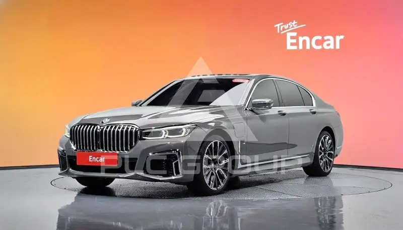 2021 BMW 745M