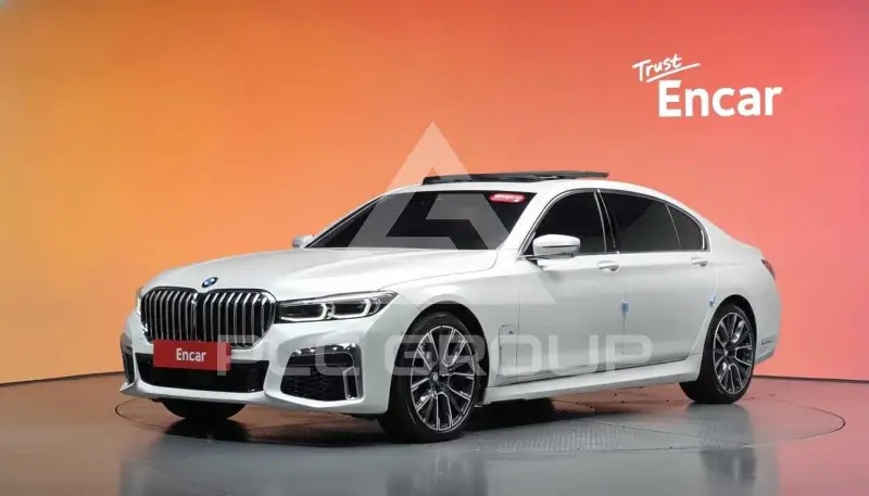 2021 BMW 730M