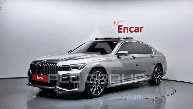 2021 BMW 730M