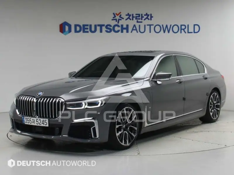 2021 BMW 745M