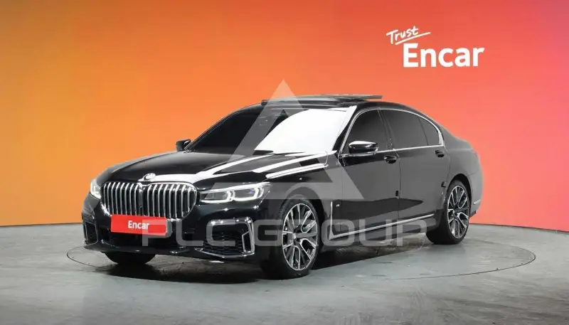 2021 BMW 740M