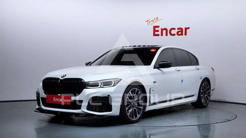 2021 BMW 740M