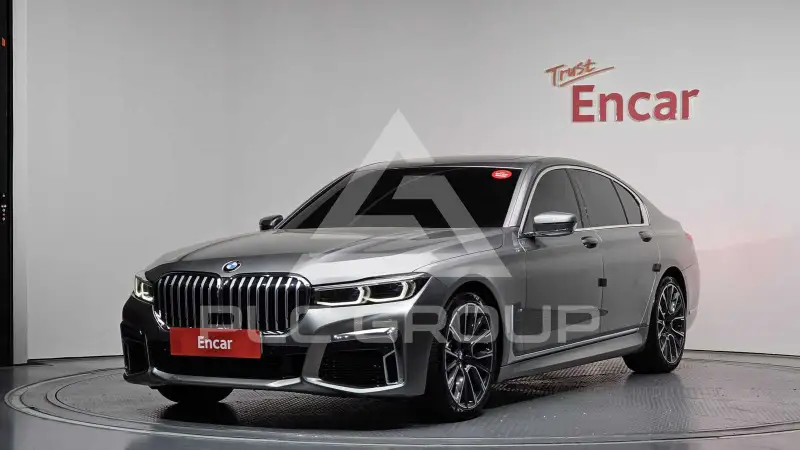 2021 BMW 730M