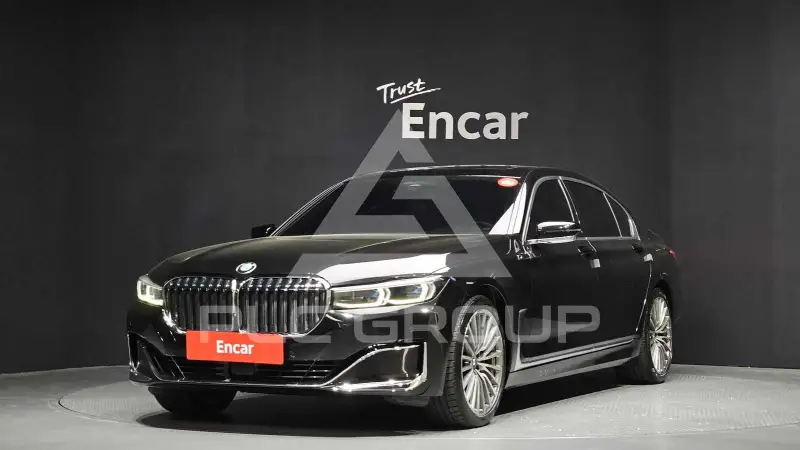 2021 BMW 740
