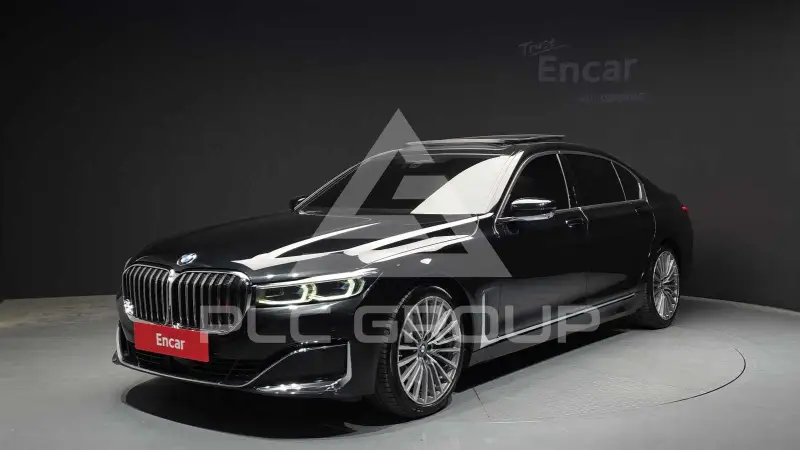 2021 BMW 740