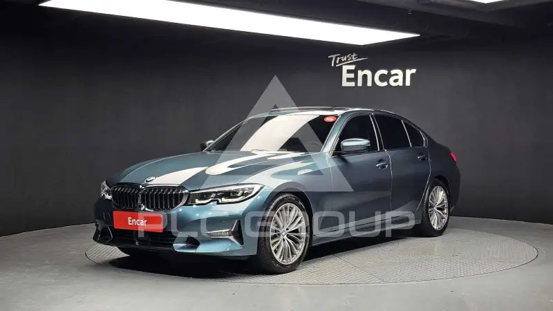 2021 BMW 320
