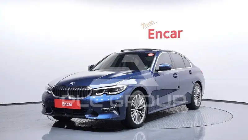 2021 BMW 320