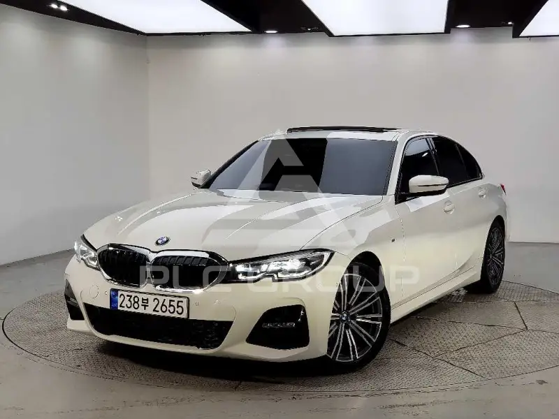 2021 BMW 320M