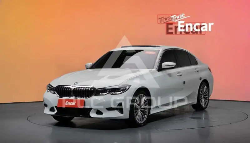 2021 BMW 320