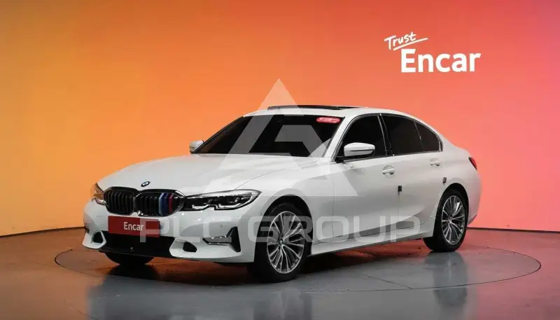 2021 BMW 320