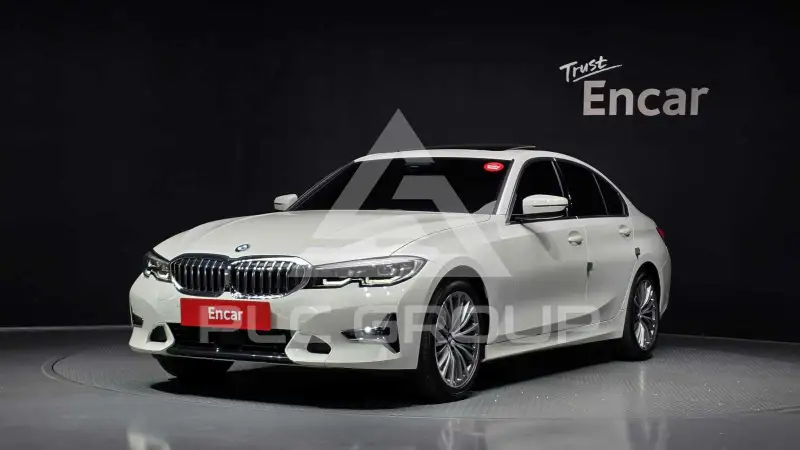 2021 BMW 320