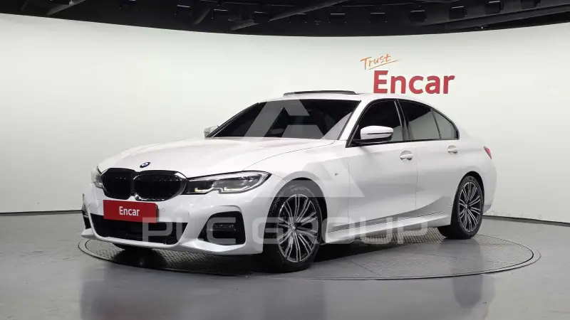 2021 BMW 320M