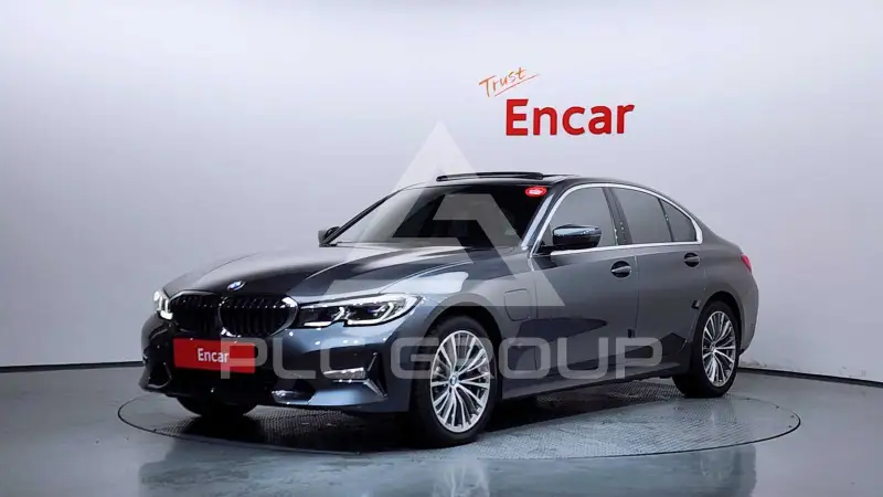 2021 BMW 320