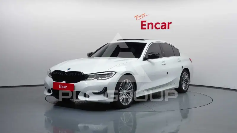 2021 BMW 320