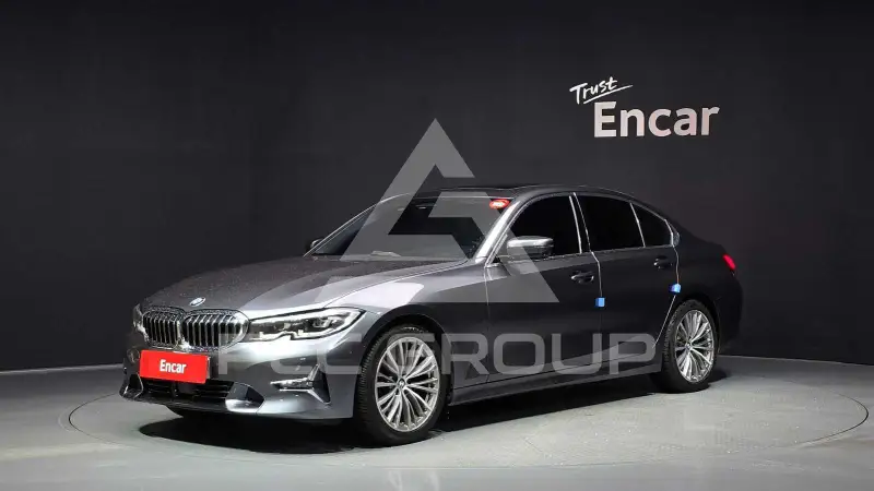 2021 BMW 320