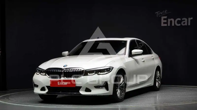 2021 BMW 320