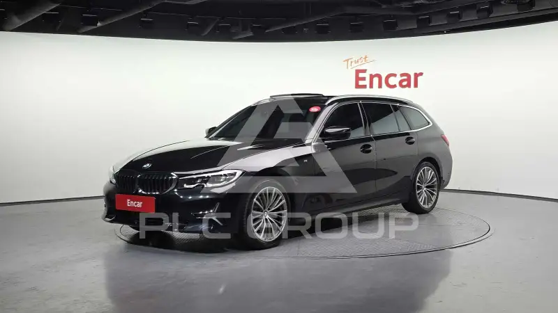 2021 BMW 320