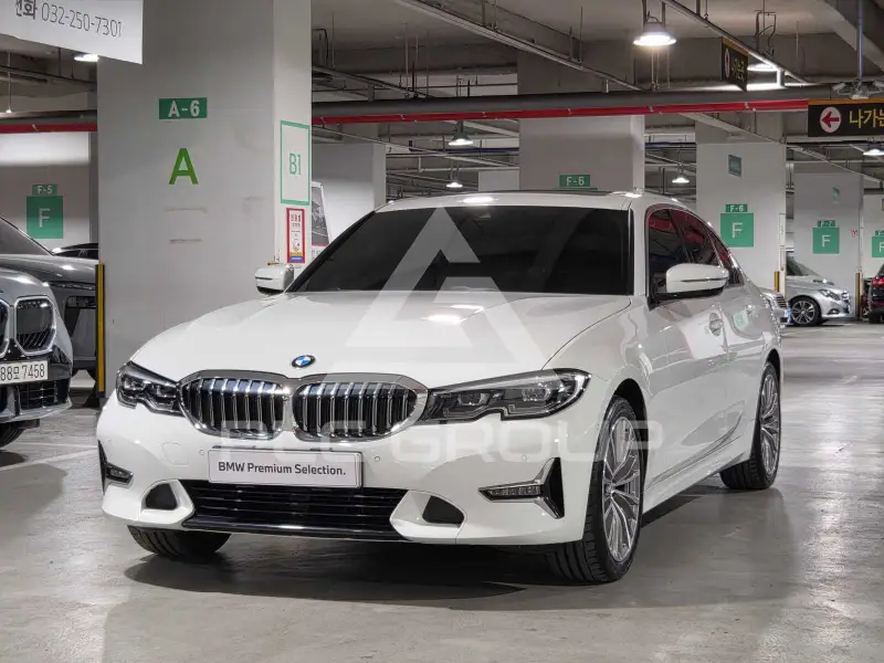 2021 BMW 320