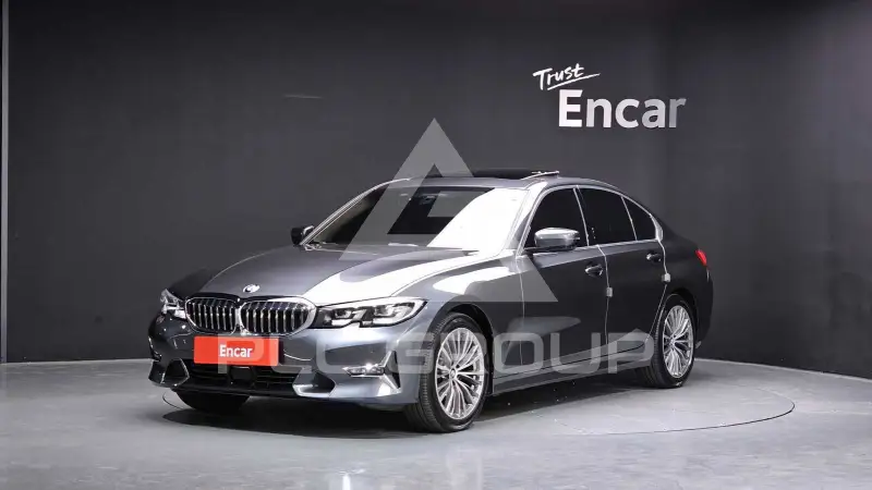 2021 BMW 320
