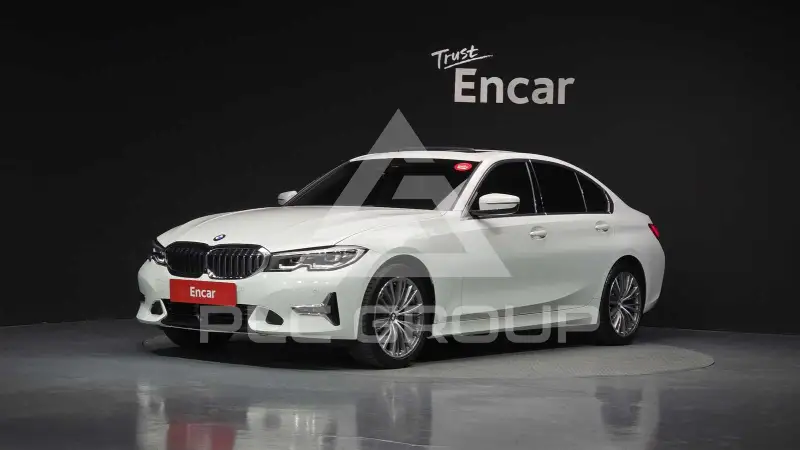 2021 BMW 320