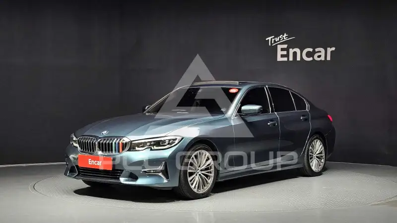 2021 BMW 320
