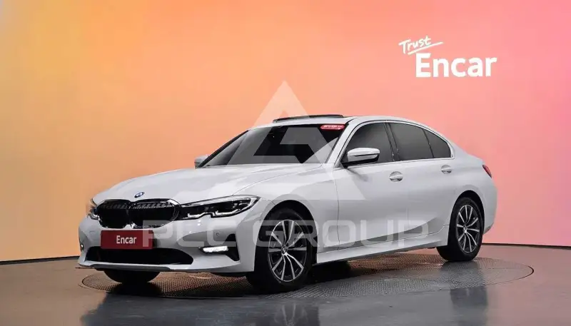 2021 BMW 320