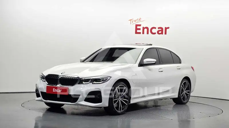 2021 BMW 330
